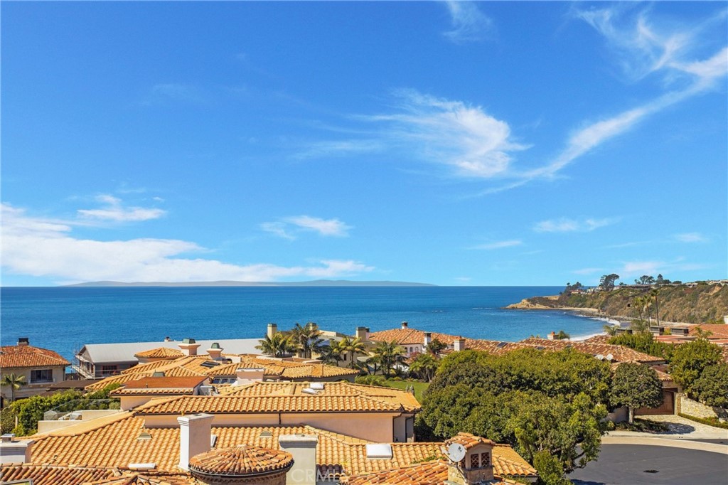 Ritz Cove (RC) - Residential