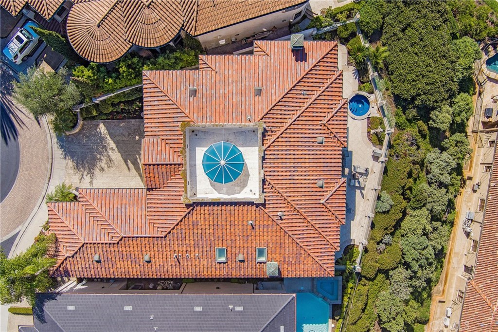 Ritz Cove (RC) - Residential