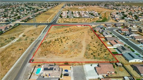 Photo of 0 Bellflower, Adelanto, CA 92301 (MLS # HD24127788)