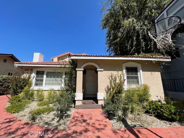 Properties 1 17175 Chatsworth Street