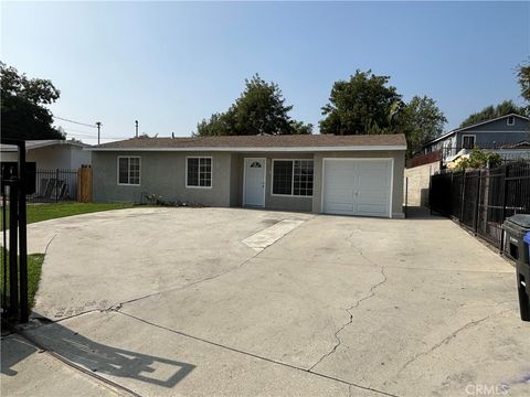 A home in Duarte