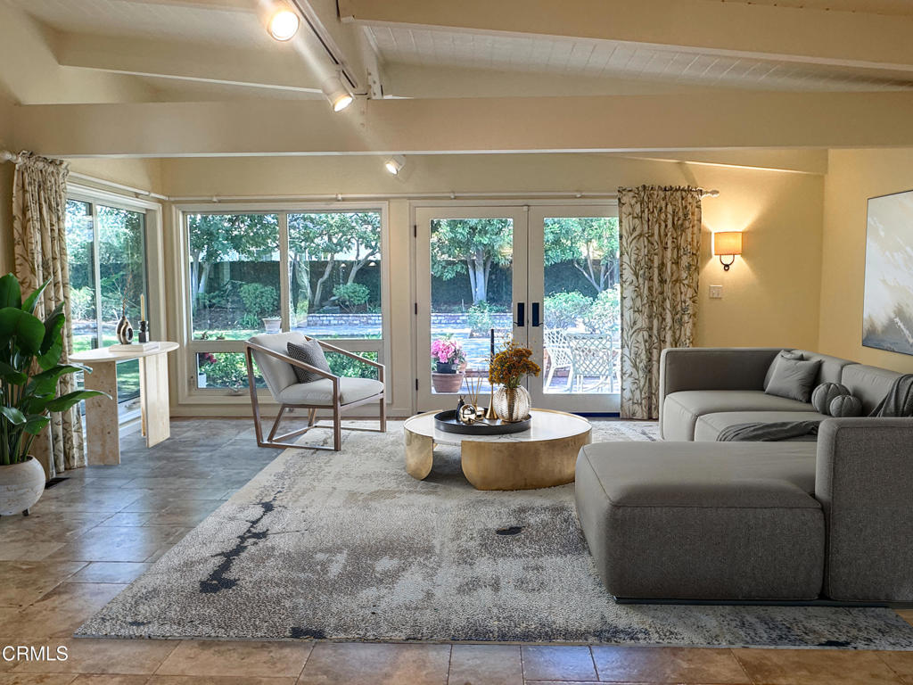 Properties 4 617 N Mission Drive