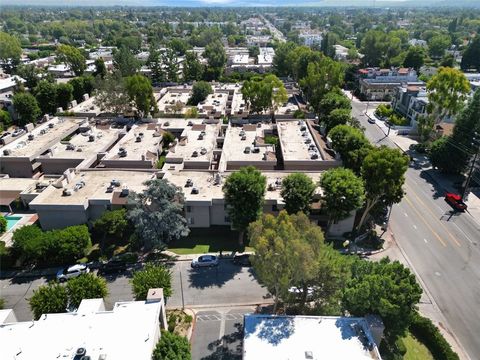 A home in Sherman Oaks