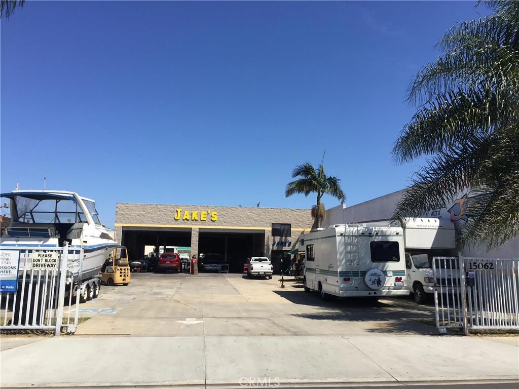 Single Lot With A 4700 SF Building currently Used as Auto Body Shop. Lot Size 8251 SF. Address 15062 Adams St, Midway City, APN :107-151-62, Universal Land Used Commercial (NEC)Potential Commercial C2 zone building good for warehouse,auto body shop, showroom, multiple office use And or Multi Family RES.This property joined to other commercial land in the back (to be sold seperately by same Listing Office). You Can buy two Lots Separately or together. One Is Facing Adams St and the other one is Facing Jackson. Total SF for Two lots 16,552 SF. Buying these two lots to practice plotage plan for improving your business power! Plotaged lots facing to 2 streets of Adams and Jackson ! A MUST SEE,WON`T LAST LONG !