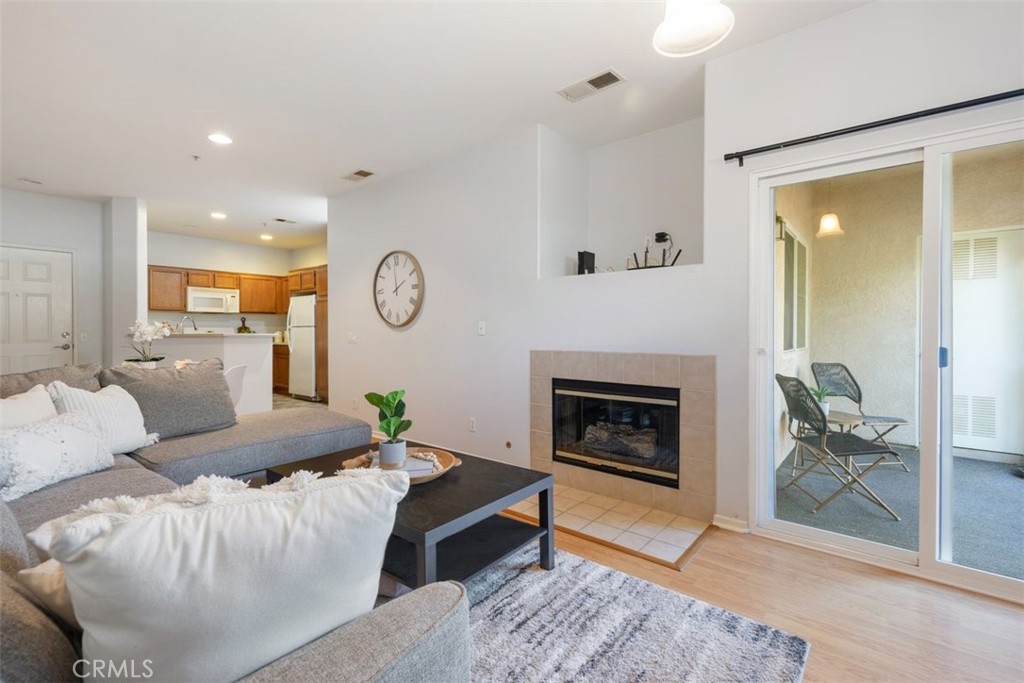 26426 Arboretum Way 806