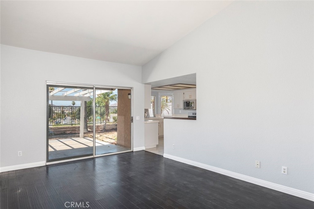 Corona - Residential Lease