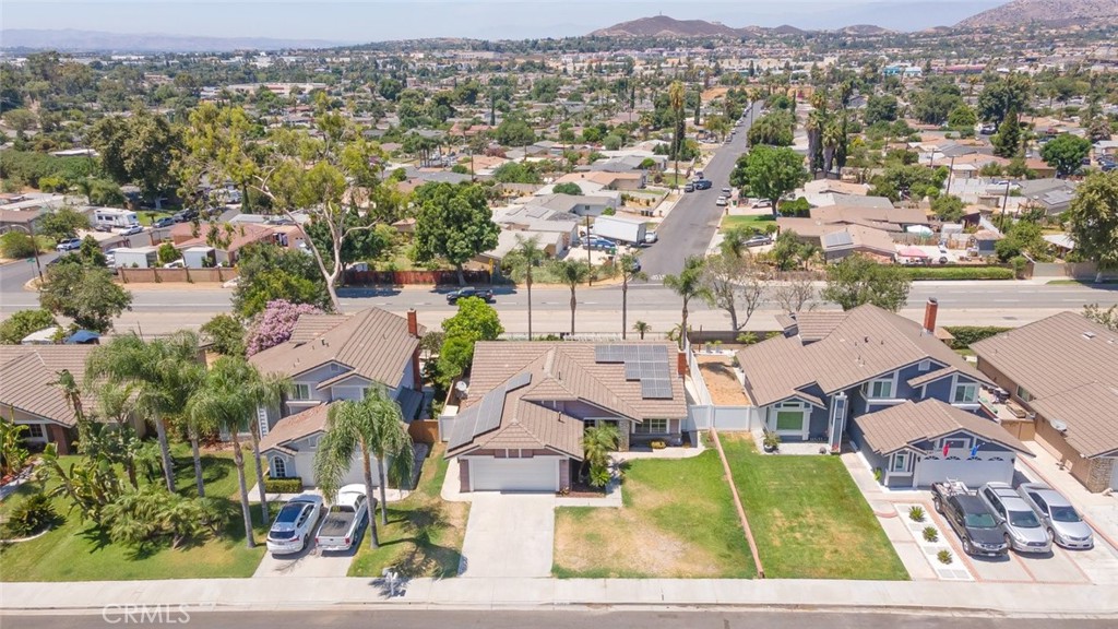 Corona - Residential Lease