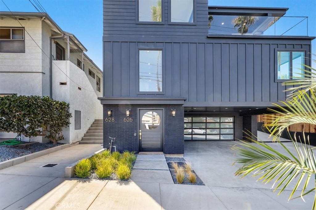 626 Longfellow Avenue