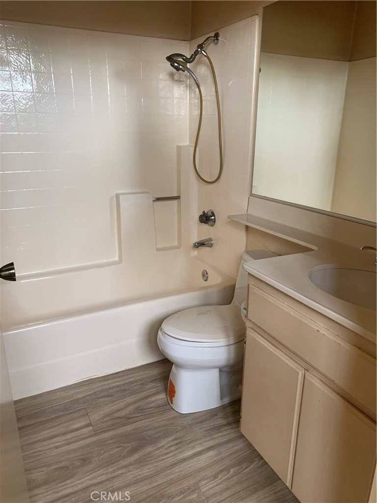 Photo 7 of 9 of 813 Granite Privado townhome