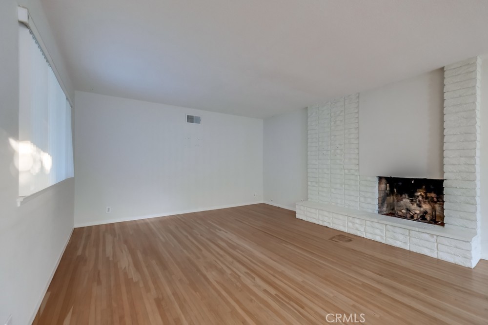 15851 dundalk lane