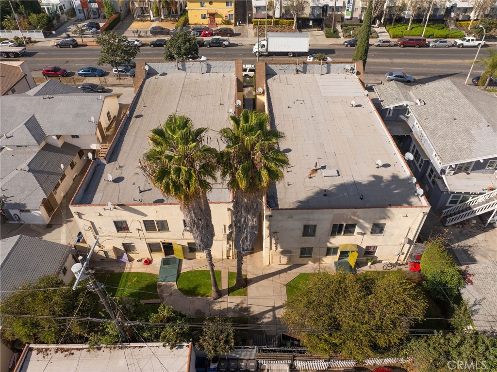 Properties 3 1338 Crenshaw Boulevard