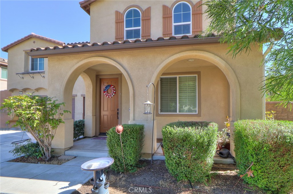 35611 Desert Rose Way