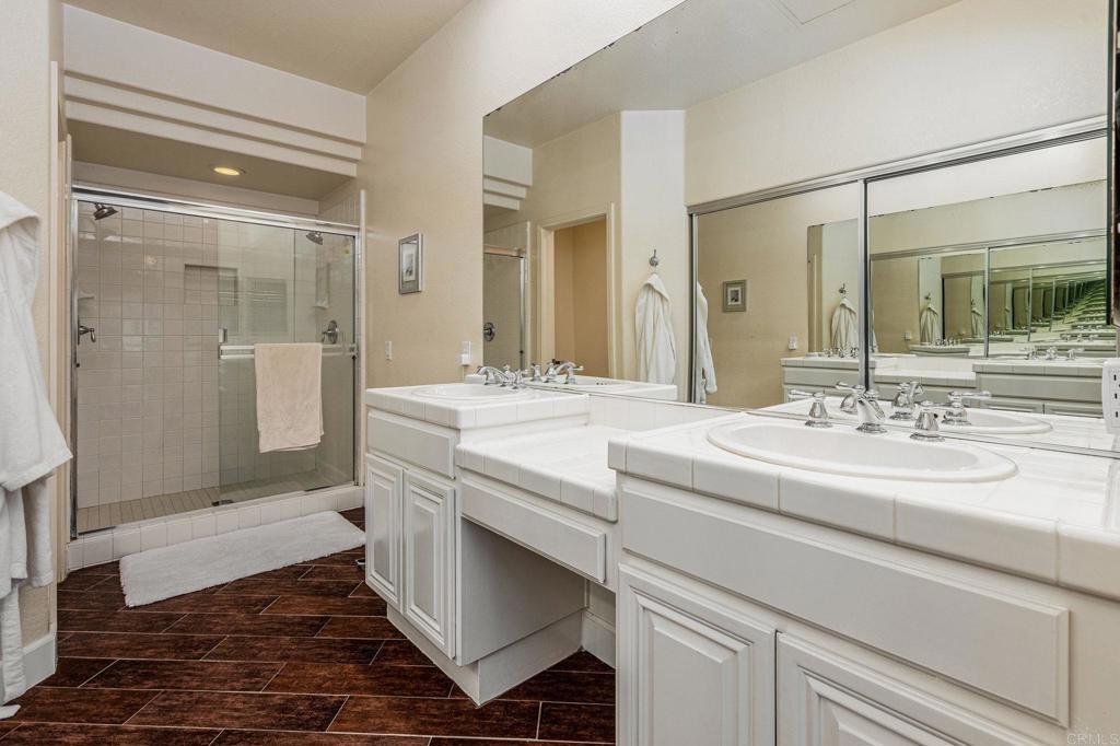 Photo 16 of 26 of 6909 Goldfinch Place townhome
