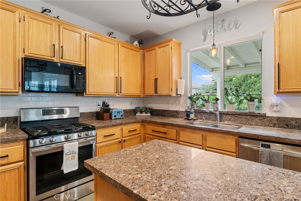 Acacia (ACIA) - Residential