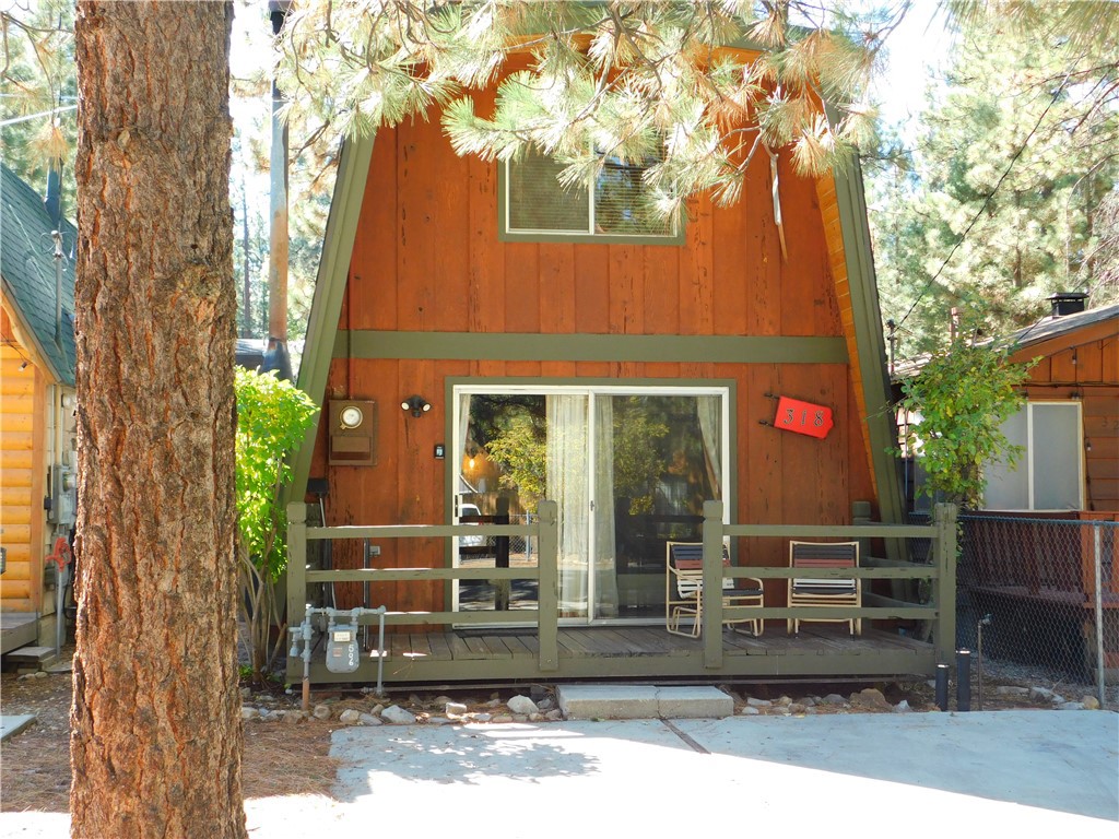 318 W Sherwood Boulevard