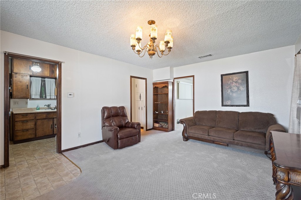 East Lakewood (ELK) - Residential