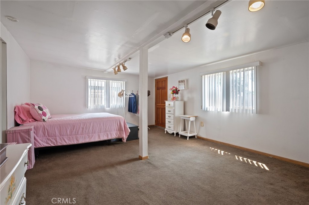 East Lakewood (ELK) - Residential