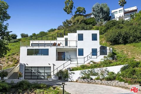3843 Rambla Pacifico Malibu CA 90265