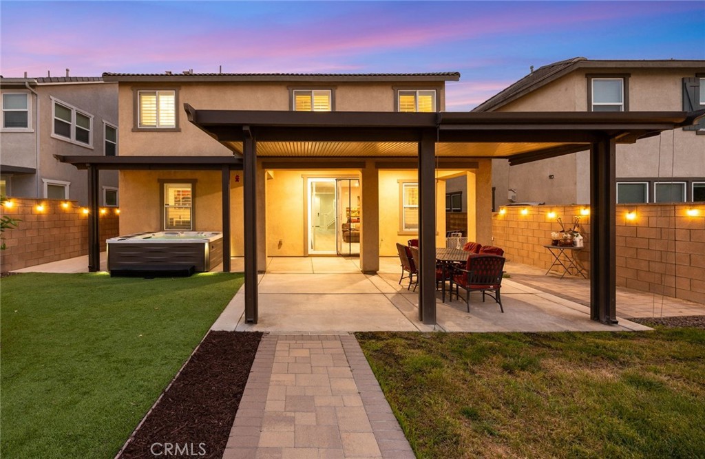 3009 E Arbor Lane