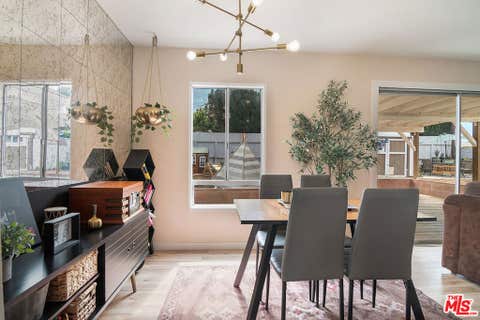 Tiny photo for 8030 Hesperia Avenue, Los Angeles, CA 91335 (MLS # 26861917)