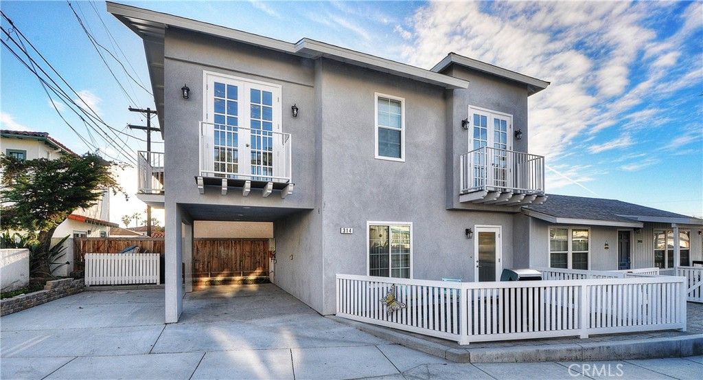 Photo of 314 N Ola Vista Vis, San Clemente, CA 92672 (MLS # OC25243617)