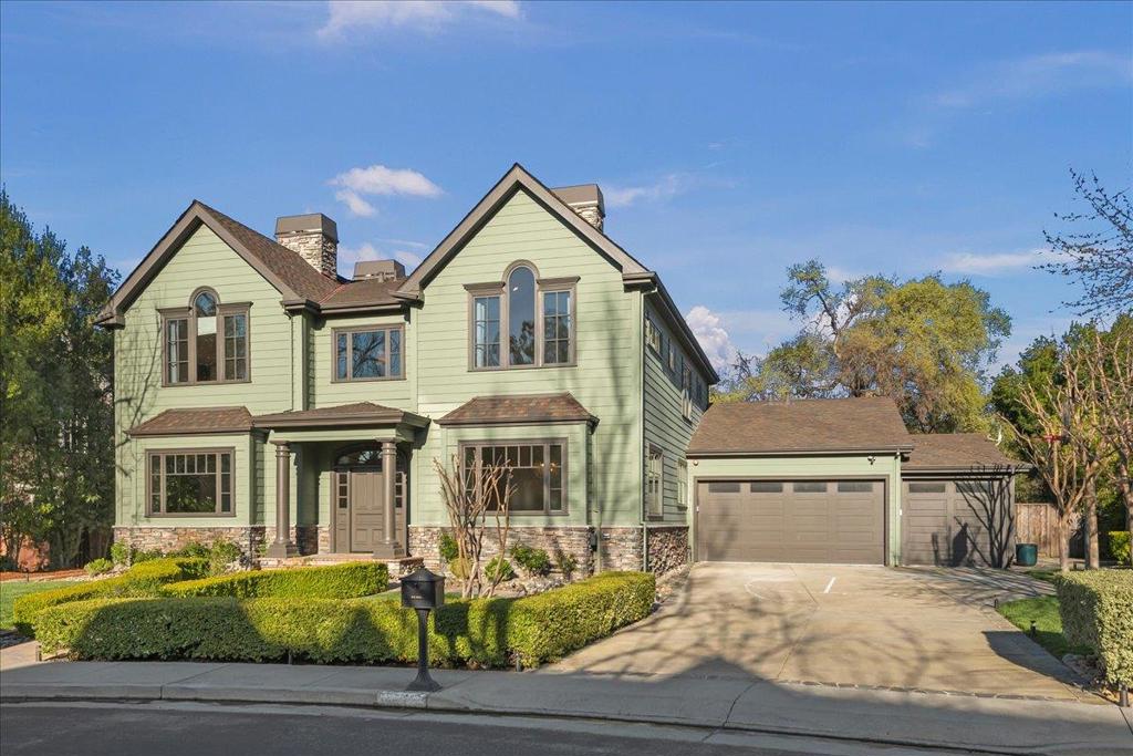 107 Kennedy Court