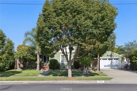Photo of 8441 Alameda St, Downey, CA 90242 (MLS # DW25253874)