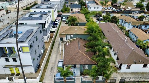 Photo of 840 W 81st ST, Los Angeles, CA 90044 (MLS # DW26096766)