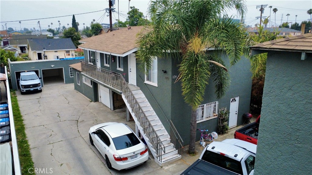 840 W 81st