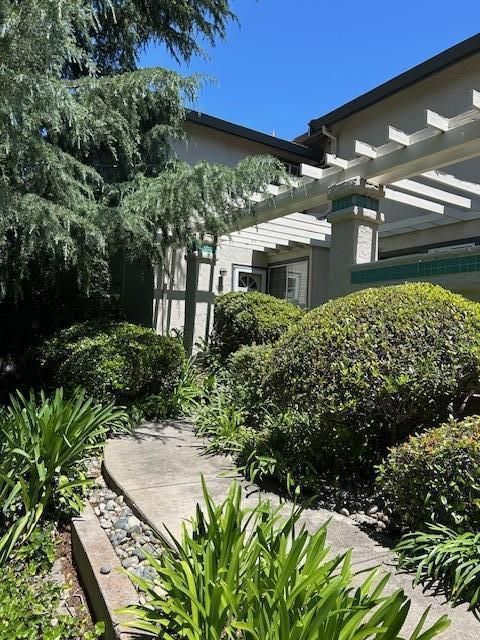 Photo of 1071 Almaden Village Lane, San Jose, CA 95120 (MLS # ML82046106)