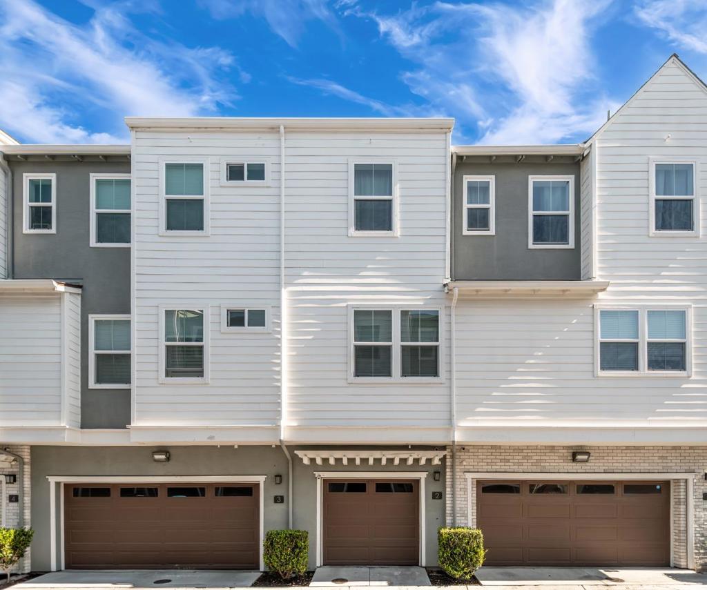 1420 Civic Center Drive 2