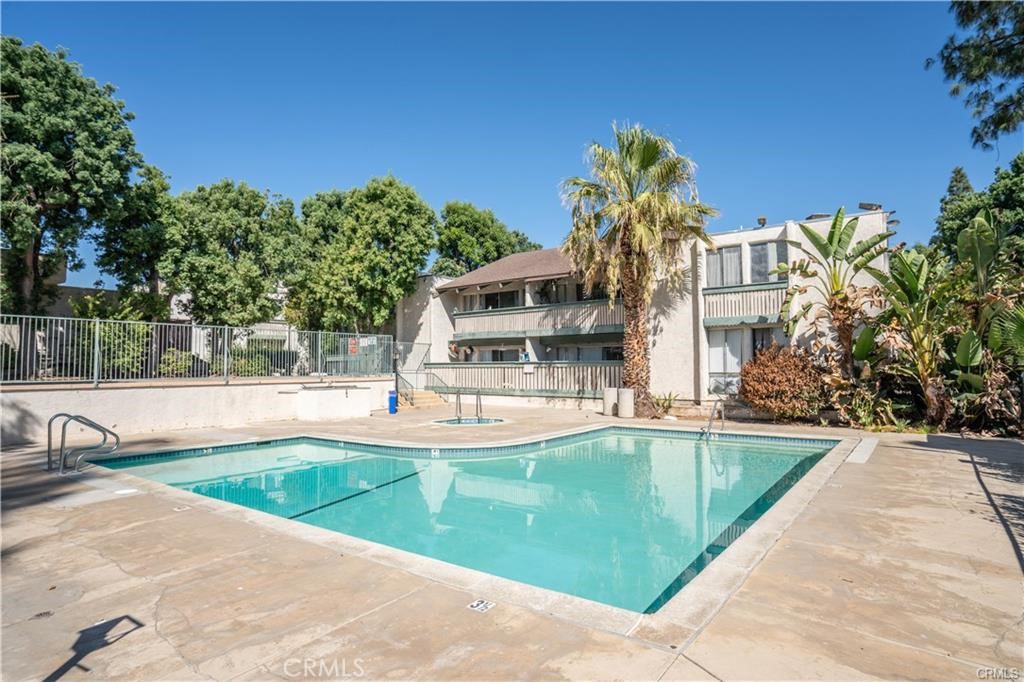 8601 International 228