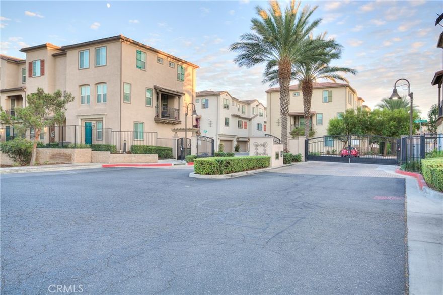 Welcome to this beautifully designed 2018-built townhome offering 1,537 sq. ft. of modern living space in the desirable gated Nexus community. This stylish 3-bedroom, 2 full bath, and 2 half bath home blends comfort, convenience, and luxury.



Interior Highlights:

*Open-Concept Living: a modern kitchen featuring granite countertops and stainless steel appliances.

*Fully Equipped: Comes with a refrigerator, washer, and dryer for your convenience.

*Comfortable Bedrooms: Primary suite includes dual sinks and an enclosed shower; second/share bathroom has dual sinks and a tub.

*In-Unit Laundry: Stacked washer and dryer for easy everyday use.



Community Amenities:

*Gated community with resort-style pool, spa, and BBQ areas



Additional Details:

*Parking: Attached 2-car garage

*Utilities: Tenant responsible for all utilities