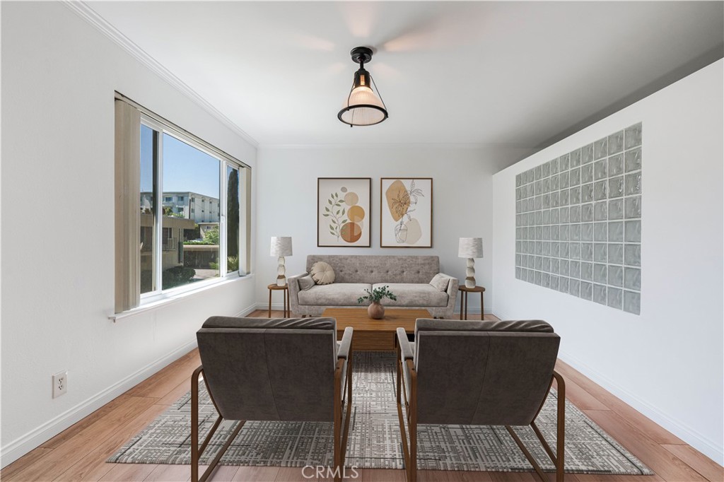 11138 Aqua Vista Street 49