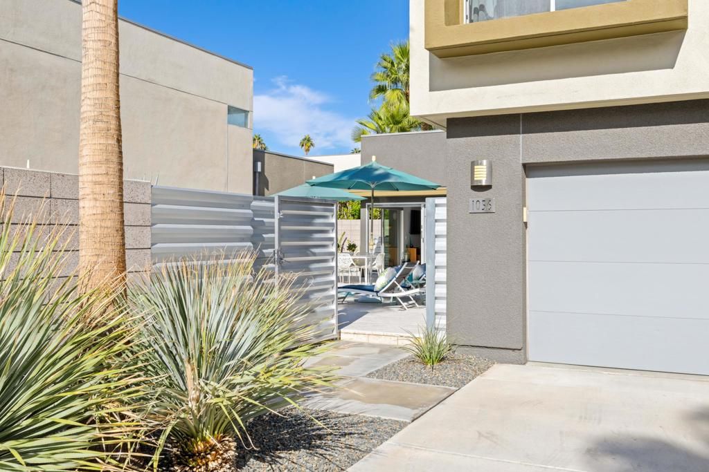 Photo of 1056 Dane Drive, Palm Springs, CA 92262 (MLS # 219139006PS)