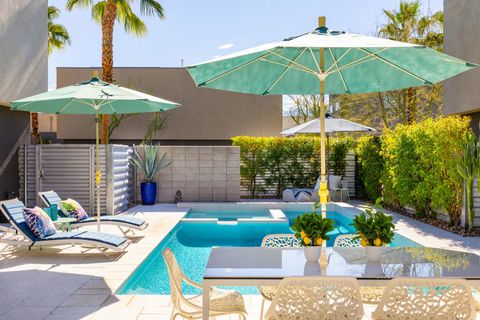 Photo of 1056 Dane Drive, Palm Springs, CA 92262 (MLS # 219139006PS)