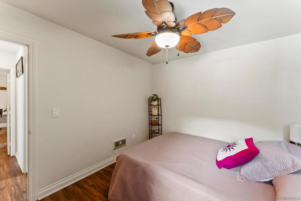 Del Cerro - Residential