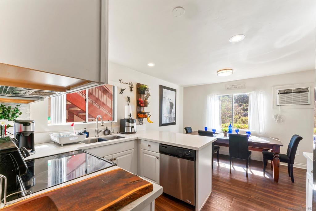 Del Cerro - Residential