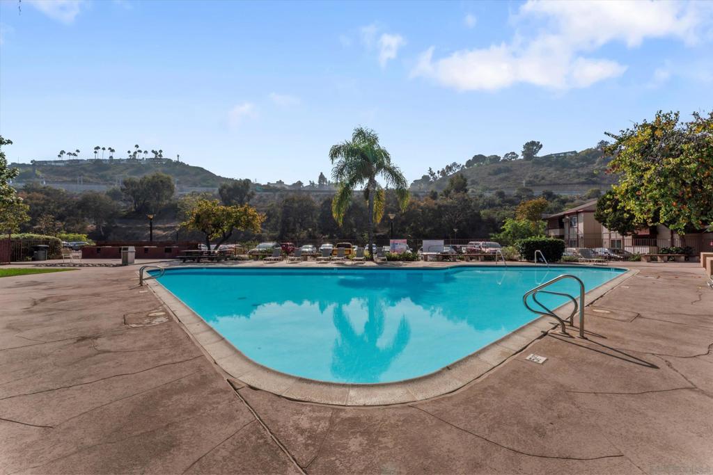 Del Cerro - Residential