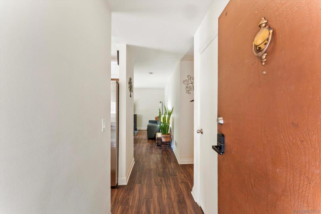 Del Cerro - Residential