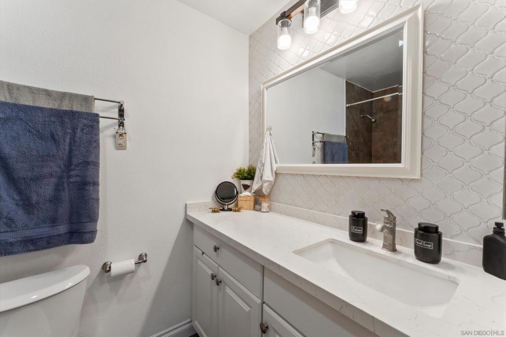 Del Cerro - Residential