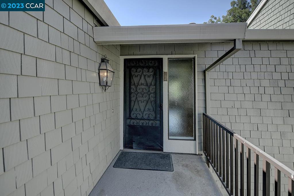 ROSSMOOR - Residential