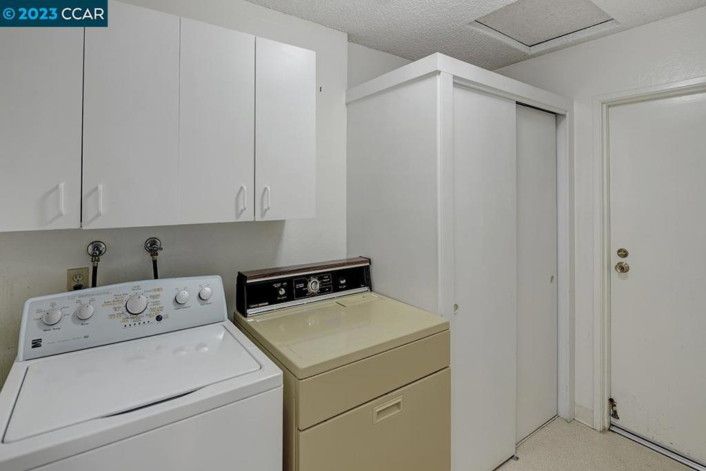 ROSSMOOR - Residential