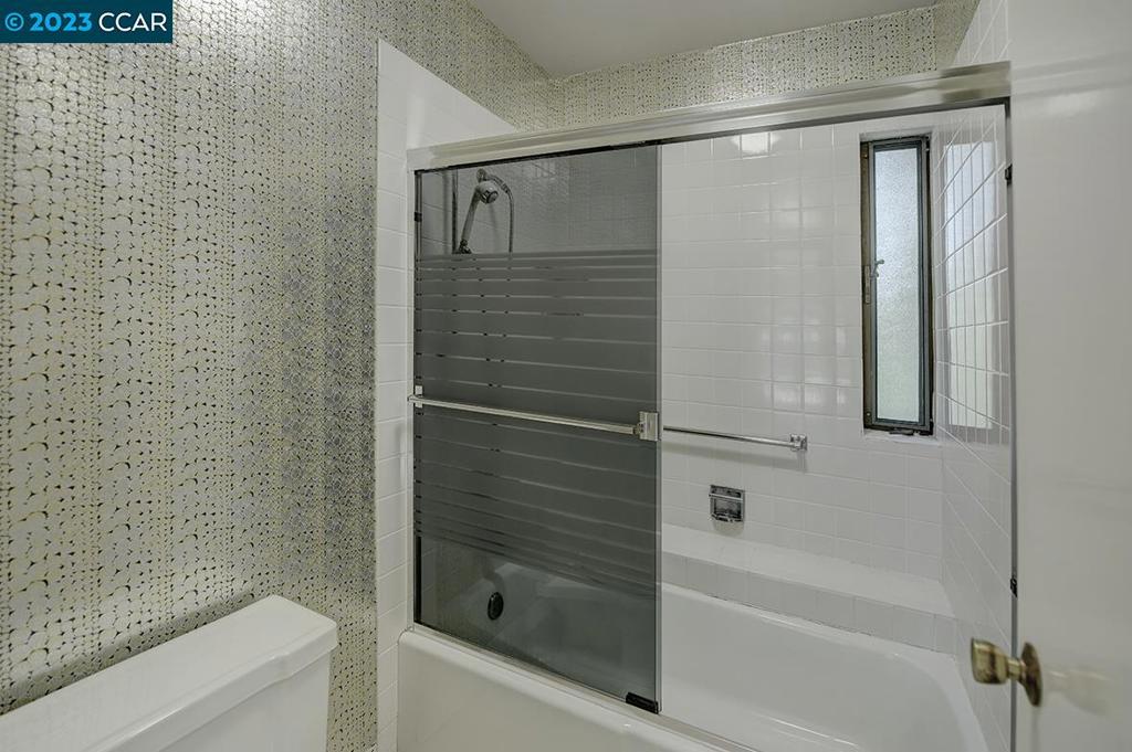 ROSSMOOR - Residential