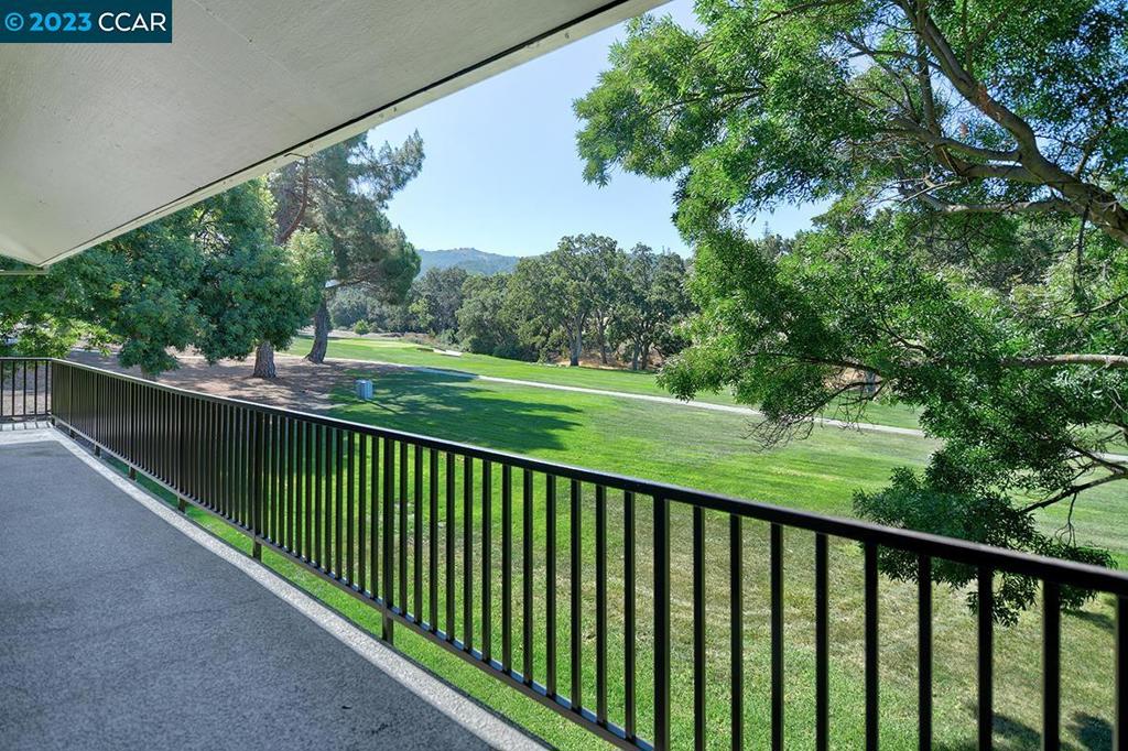 ROSSMOOR - Residential