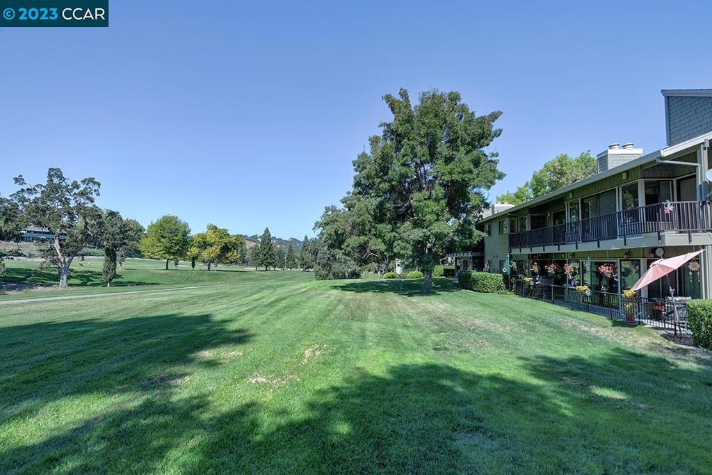 ROSSMOOR - Residential