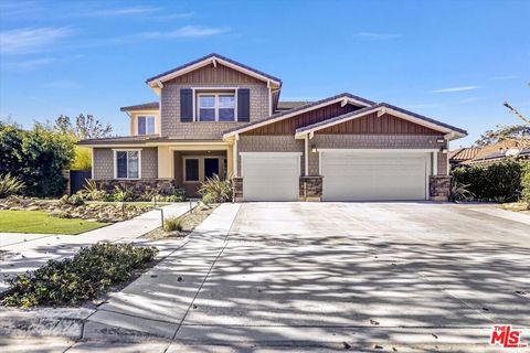 Photo of 577 Comet Avenue, Simi Valley, CA 93065 (MLS # 25630233)