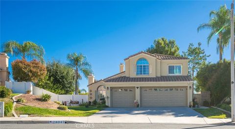 Photo of 28947 Glenrock Pl Pl, Highland, CA 92346 (MLS # IG25264393)