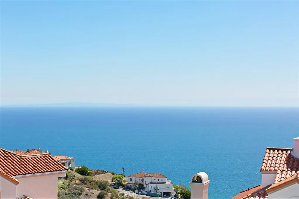 Laguna Niguel, California 92677, United States, 2 Bedrooms Bedrooms, ,2 BathroomsBathrooms,Residential,Active,243671