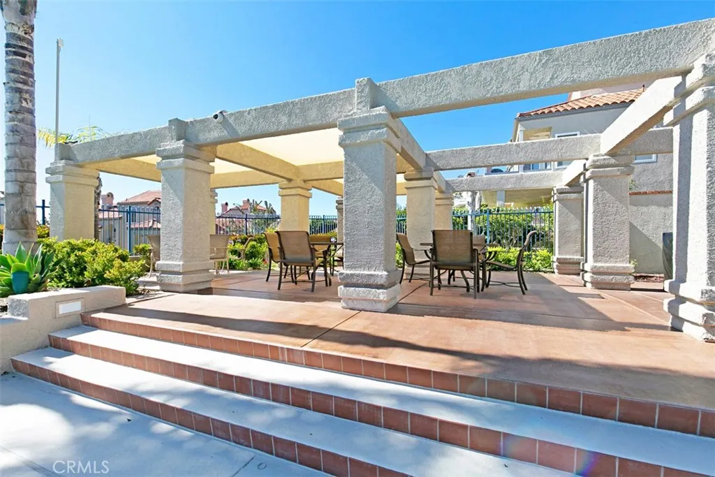 Laguna Niguel, California 92677, United States, 2 Bedrooms Bedrooms, ,2 BathroomsBathrooms,Residential,Active,243671